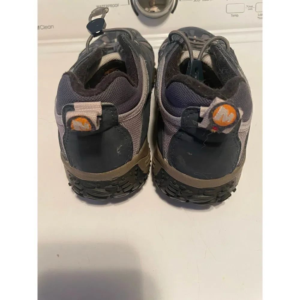 Merrell Shoes (SZ 6) - Picture 4 of 5